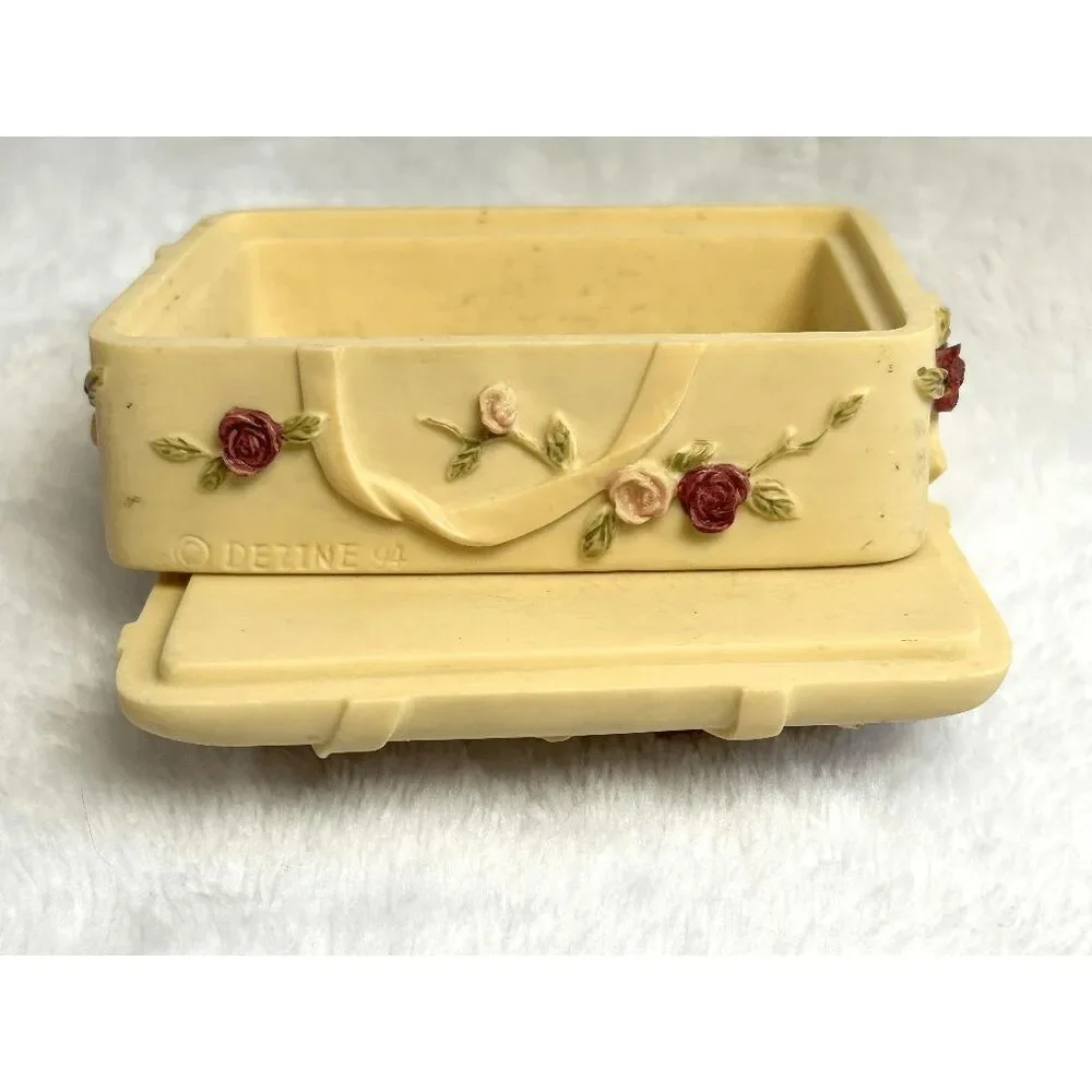 Vintage Dezine 1994 Small Trinket/Jewelry Box Hand Painted Angle/Violin, Flowers